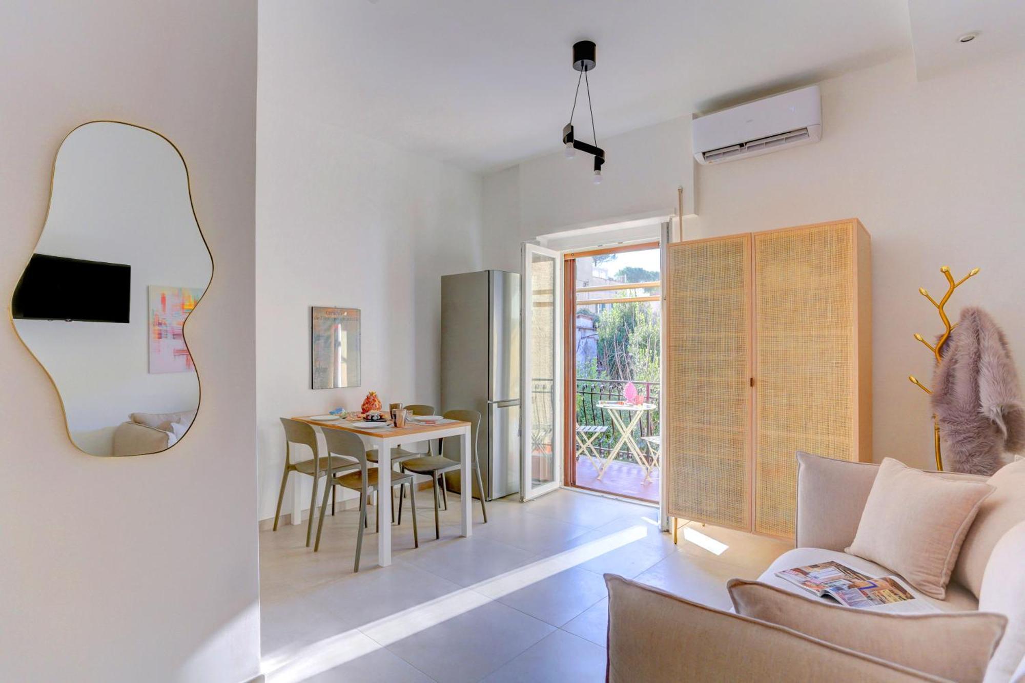 Vatican Loft With Balcony - And Appartamento Roma